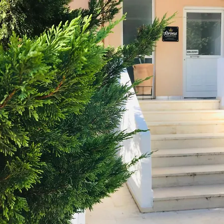 Korona I Apartamento Rétino